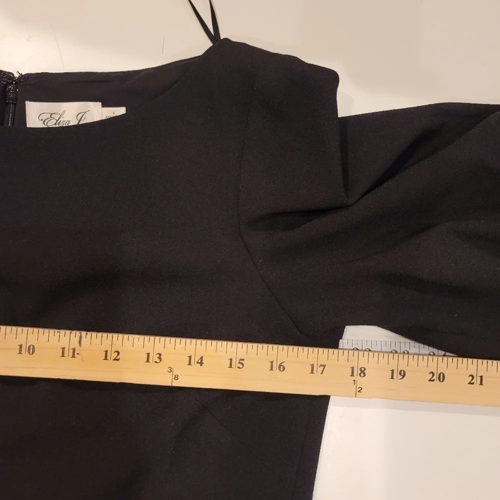 ELIZA J BLACK SHIFT DRESS W PIRATE SLEEVES, SZ 6